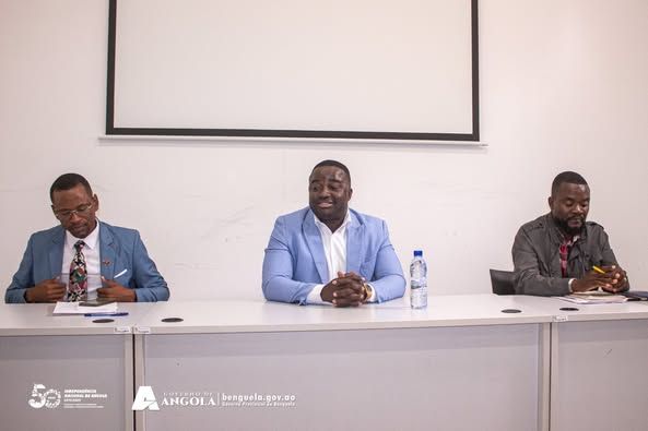 DIRECTORES MUNICIPAIS DE COMUNICAÇÃO CAPACITADOS EM REDACÇÃO JORNALÍSTICA