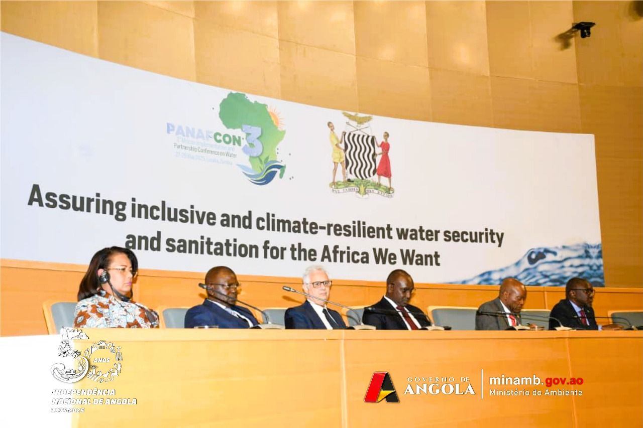 MINISTRA DO AMBIENTE DE ANGOLA DESTACA COMPROMISSO NO CENÁRIO  AFRICANO DURANTE CONFERÊNCIA NA ZÂMBIA- PANAFCON3.