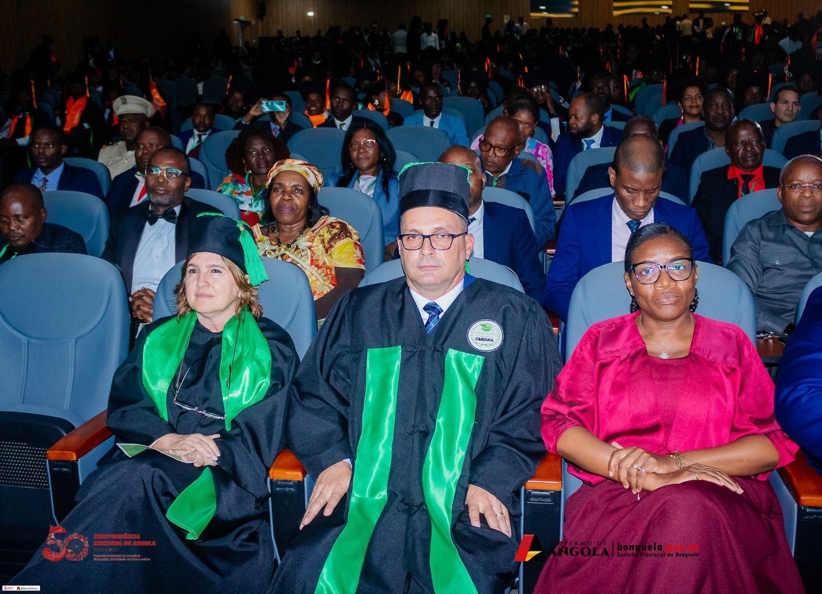 INSTITUTO SUPERIOR POLITÉCNICO DE OMBAKA FORMA 410 NOVOS LICENCIADOS
